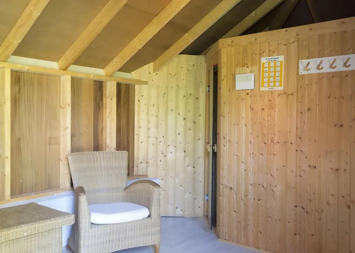 Сasa de vacaciones De Goudvink 7-persoons, Overdekte Hottub En Loungebank, Finse Sauna, Wifi, Sunshower *