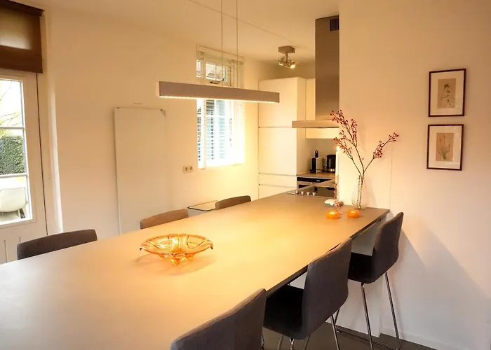 De Goudvink 7-persoons, Overdekte Hottub En Loungebank, Finse Sauna, Wifi, Sunshower