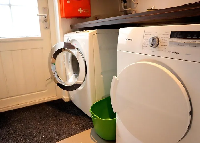 De Goudvink 7-persoons, Overdekte Hottub En Loungebank, Finse Sauna, Wifi, Sunshower * Lievelde