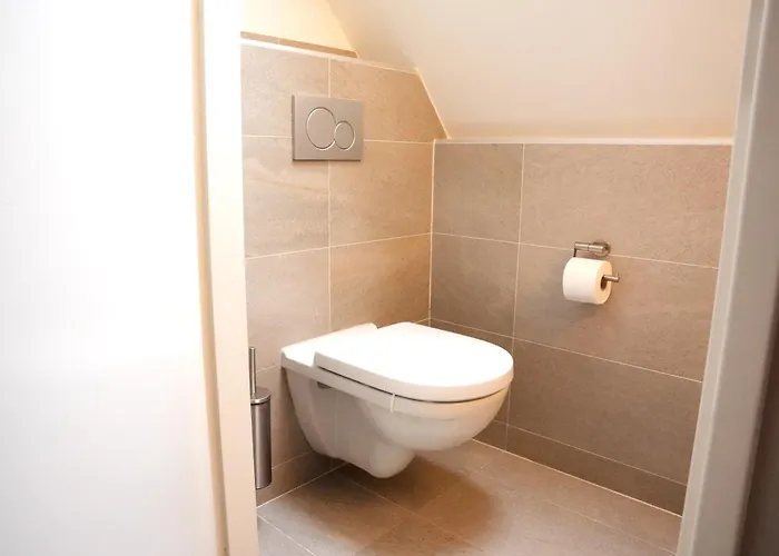 De Goudvink 7-persoons, Overdekte Hottub En Loungebank, Finse Sauna, Wifi, Sunshower * Lievelde