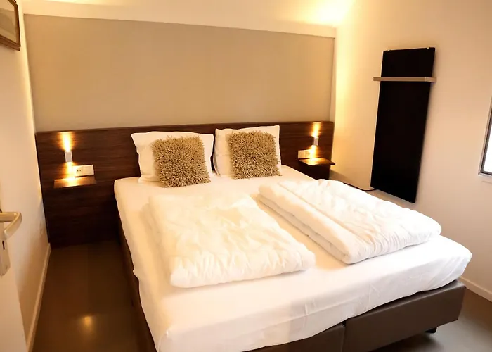 De Goudvink 7-persoons, Overdekte Hottub En Loungebank, Finse Sauna, Wifi, Sunshower